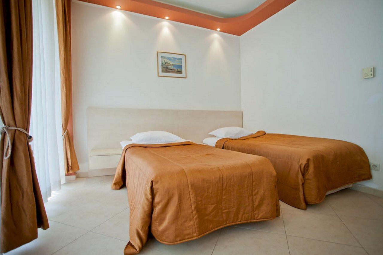 Family Hotel Gold Pearl (Adults Only) Sunny Beach Exterior foto