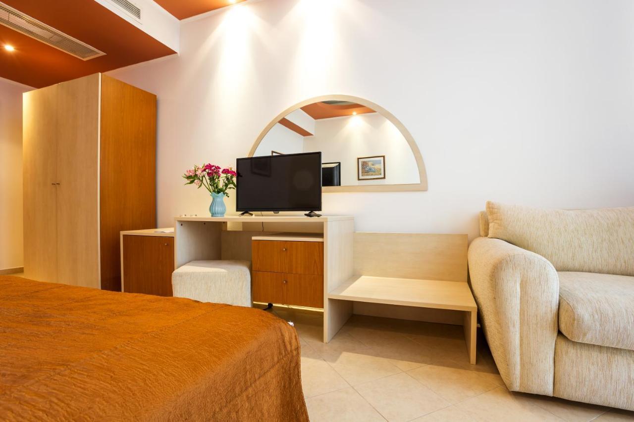Family Hotel Gold Pearl (Adults Only) Sunny Beach Exterior foto